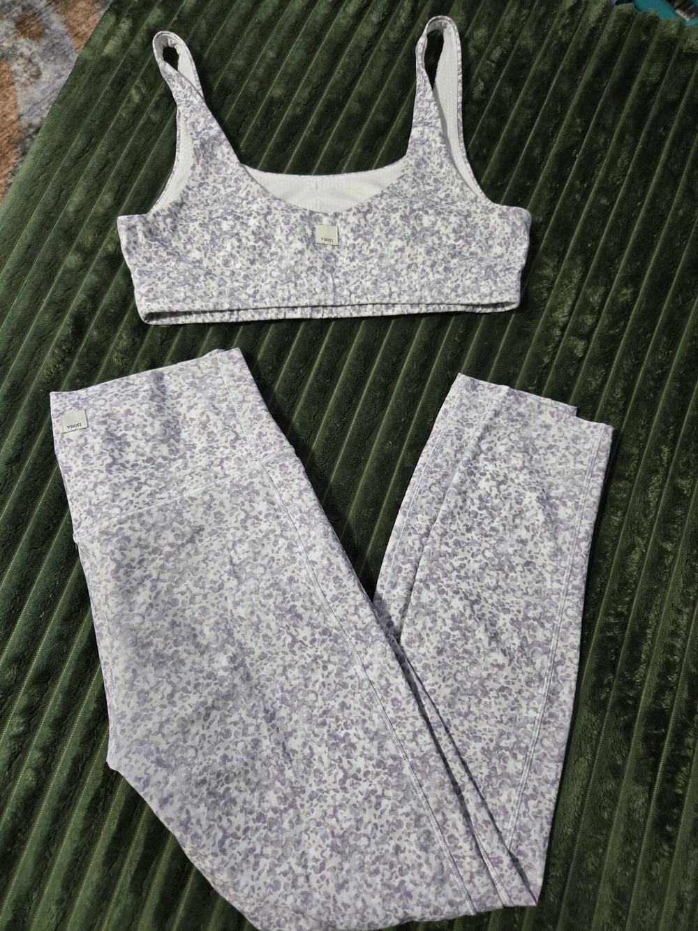 Vuori Sports Bra & Legging Set in White Print